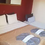 Bufes Szálloda 2*